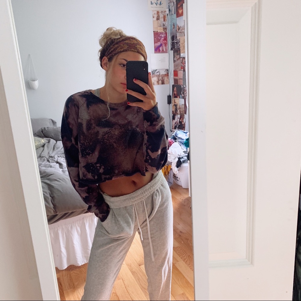 One of a kind, Cropped Tie-Dye Crewneck